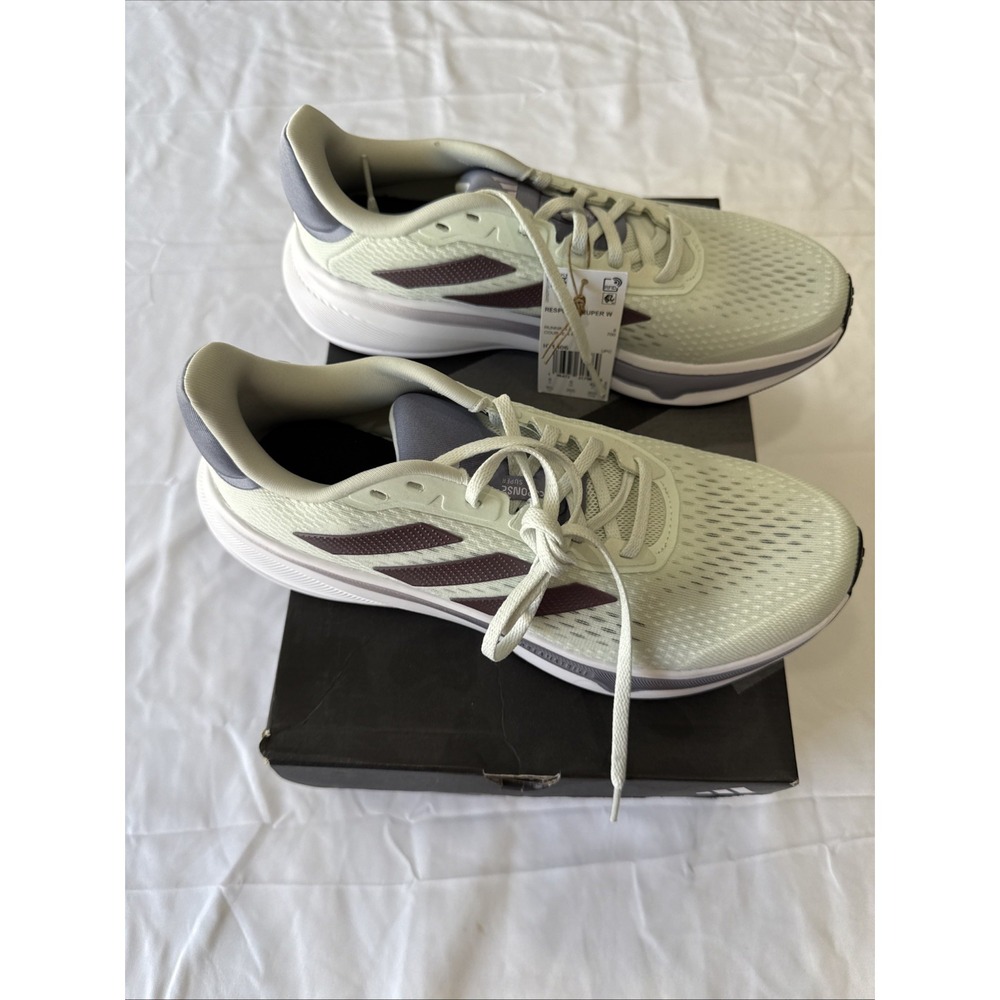 New With Box Women's Adidas Response Super W Size 9.5